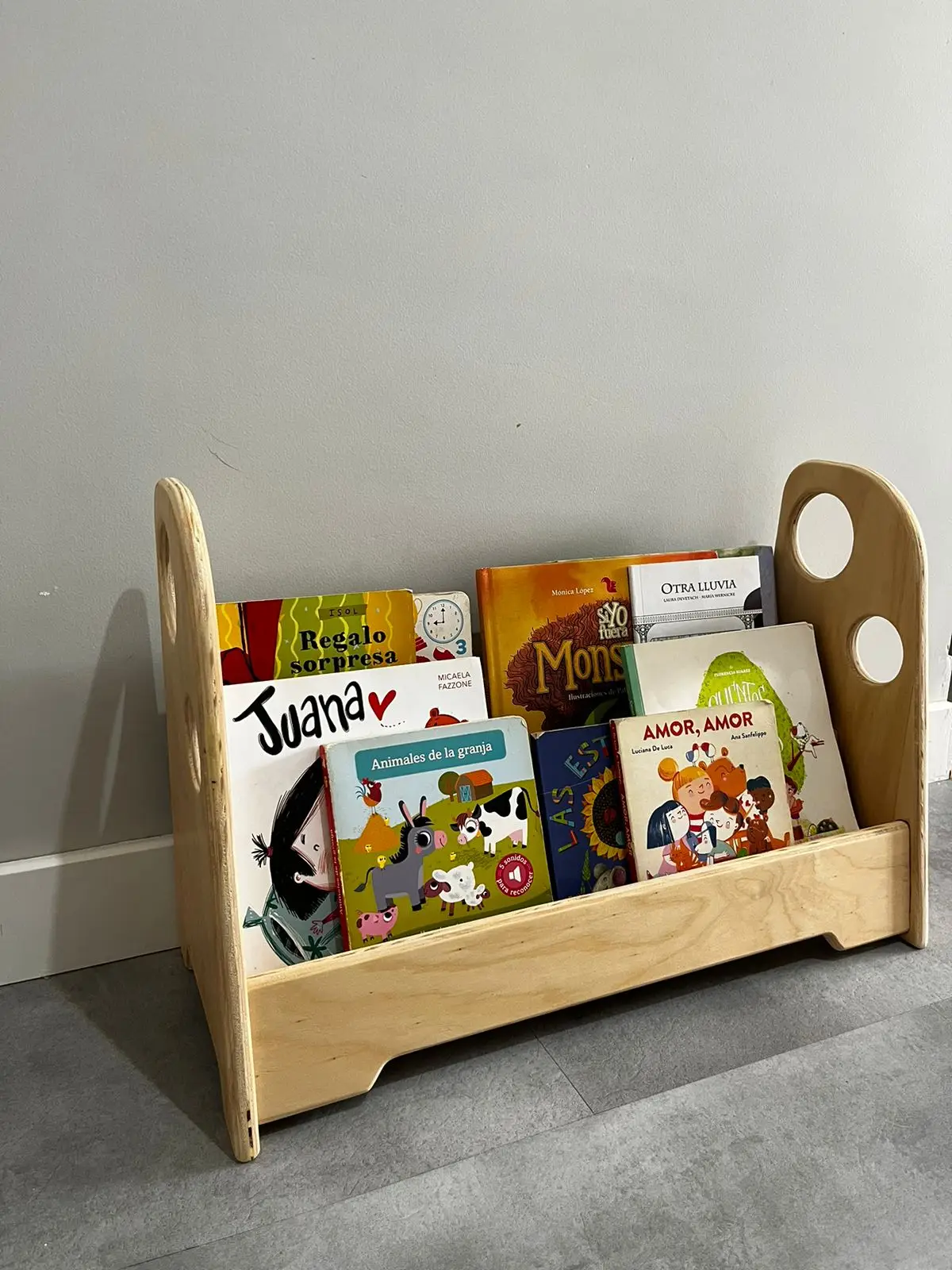 Biblioteca Montessori Jazmin